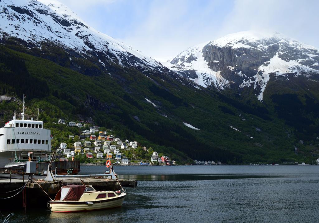 Trolltunga Studios Odda Buitenkant foto