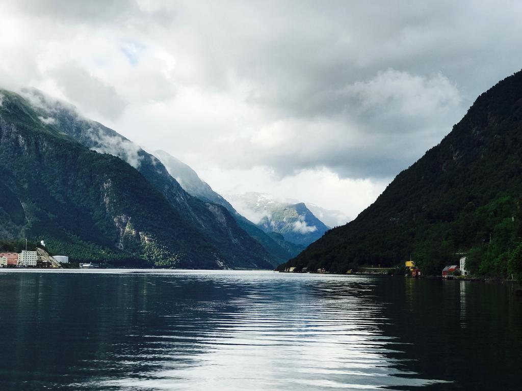 Trolltunga Studios Odda Buitenkant foto