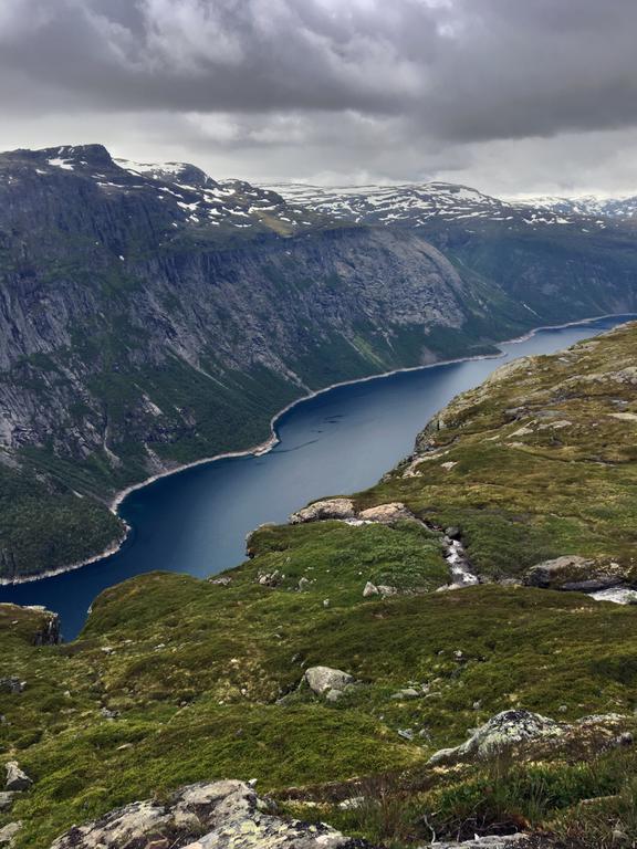 Trolltunga Studios Odda Buitenkant foto